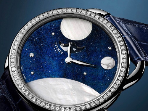 エルメスの腕時計「アルソー プティット リュンヌ」文字盤に月や星が輝く“天空”をデザインコピー エルメスの腕時計「アルソー プティット リュンヌ」文字盤に月や星が輝く“天空”をデザインコピー