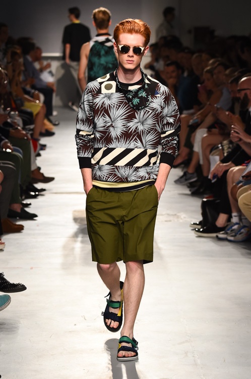 MSGM 2015年春夏コレクション - グルーヴィーな音楽で描き出す、50&60
