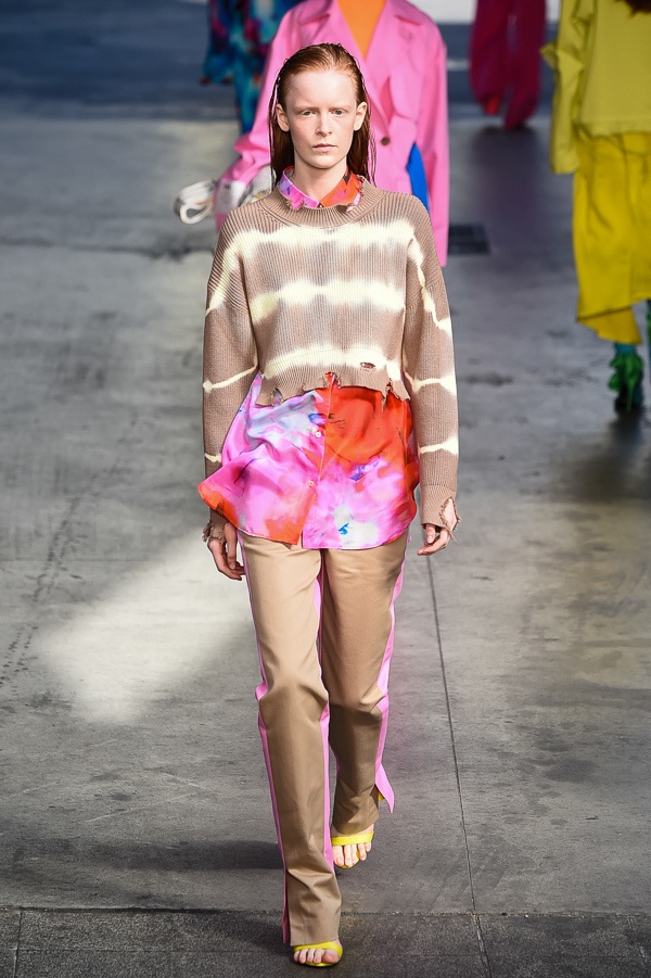MSGM 2018年春夏コレクション - 色彩のエネルギーに身をまかせてコピー MSGM 2018年春夏コレクション - 色彩のエネルギーに身をまかせてコピー