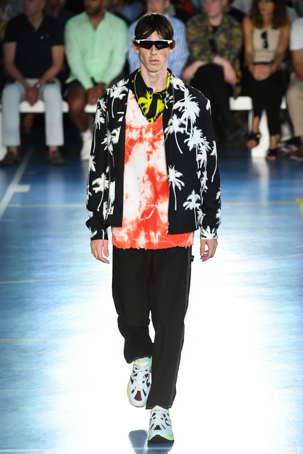 MSGM 2019年春夏メンズコレクション - プレイフルな試合観戦ならぬ“ファッション観戦”コピー MSGM 2019年春夏メンズコレクション - プレイフルな試合観戦ならぬ“ファッション観戦”コピー