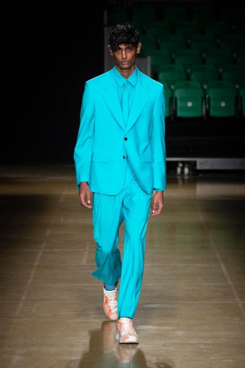 MSGM 2020年春夏メンズコレクション - 鮮烈な色と柄に溢れる若者のエネルギーコピー MSGM 2020年春夏メンズコレクション - 鮮烈な色と柄に溢れる若者のエネルギーコピー