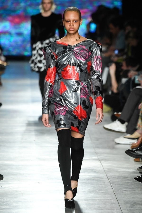 MSGM 2019-20年秋冬ウィメンズコレクション - ポップなハートに心躍らせてコピー MSGM 2019-20年秋冬ウィメンズコレクション - ポップなハートに心躍らせてコピー