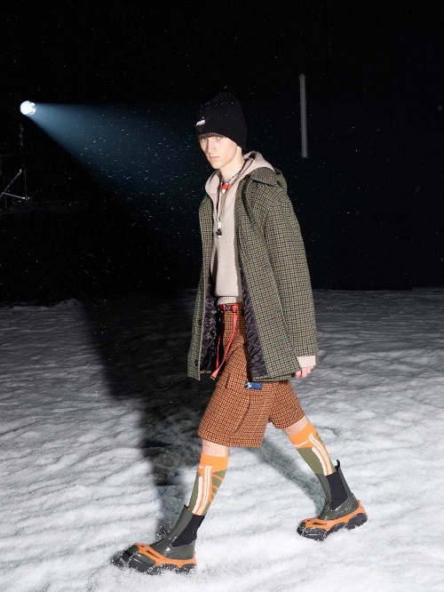 MSGM 2021年秋冬メンズコレクション - 雪山でのアドベンチャー、自然への羨望コピー MSGM 2021年秋冬メンズコレクション - 雪山でのアドベンチャー、自然への羨望コピー
