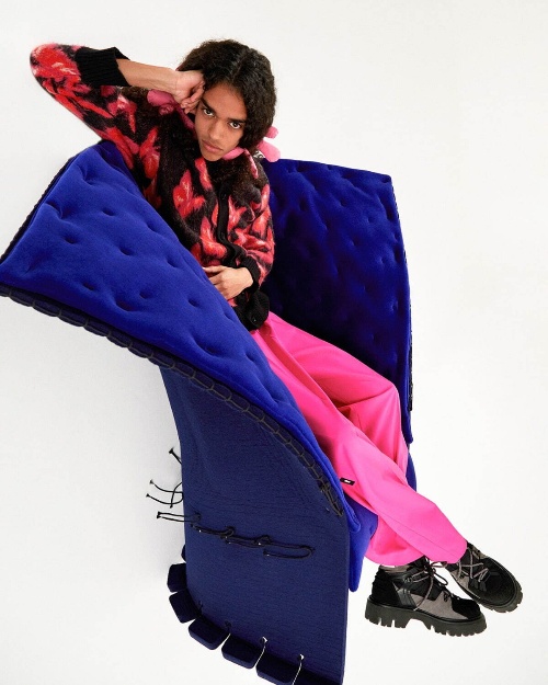 MSGM 22-23年秋冬メンズコレクション - 色と柄で旅する、混沌とした時間の世界コピー MSGM 22-23年秋冬メンズコレクション - 色と柄で旅する、混沌とした時間の世界コピー