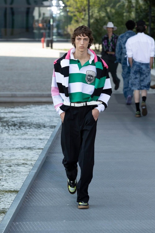MSGM 2023年春夏メンズコレクション - 人類と自然が調和した「夢の島」コピー MSGM 2023年春夏メンズコレクション - 人類と自然が調和した「夢の島」コピー