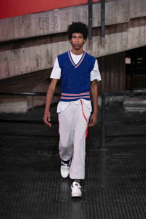 MSGM 2023-24年秋冬メンズコレクション - 架空の大学「Dreamers University」コピー MSGM 2023-24年秋冬メンズコレクション - 架空の大学「Dreamers University」コピー