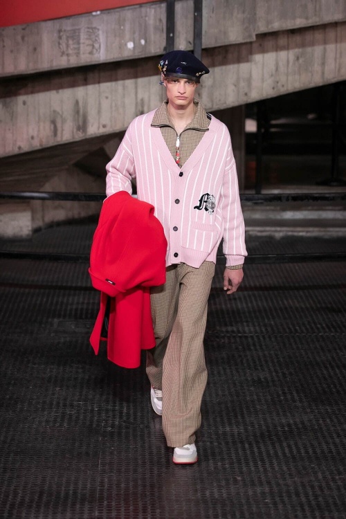 MSGM 2023-24年秋冬メンズコレクション - 架空の大学「Dreamers University」コピー MSGM 2023-24年秋冬メンズコレクション - 架空の大学「Dreamers University」コピー