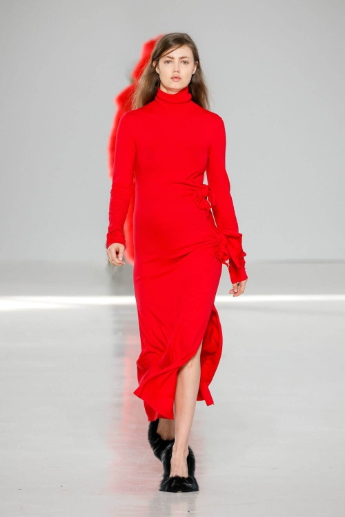 MSGM 2023-24年秋冬ウィメンズコレクション - 移ろう夢に感性をゆだねてコピー MSGM 2023-24年秋冬ウィメンズコレクション - 移ろう夢に感性をゆだねてコピー