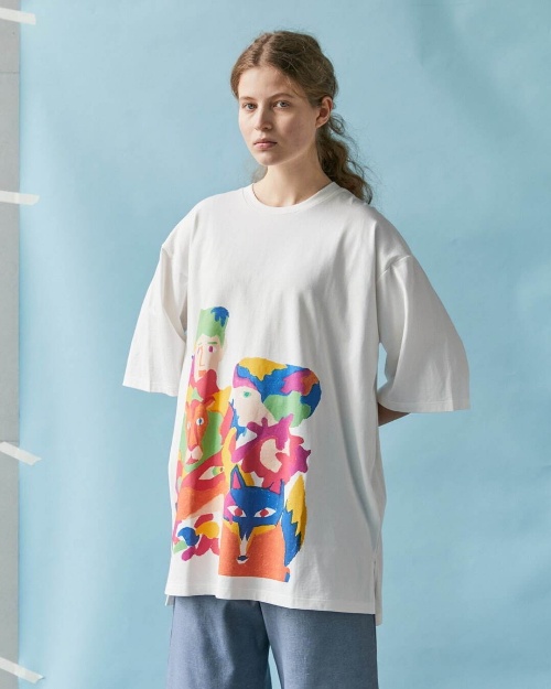 フラボア“クレパス”で描いたグラフィックのTシャツやワンピース、イラストレーターとコラボコピー