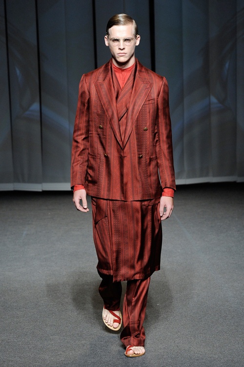 エトロ(ETRO) 2013年春夏コレクション - ペイズリーの再解釈で生まれたリラックスエレガンスコピー