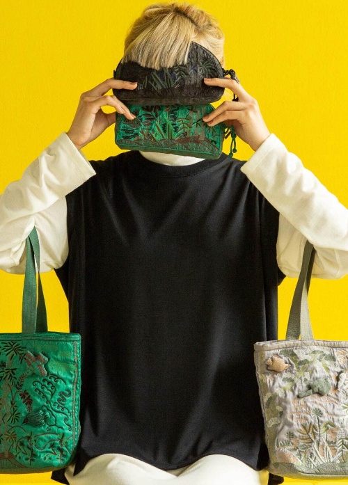 HaaT新作ウェア、ジャガード織“凸凹”セットアップや鳥モチーフの刺繍入りバッグ&ポーチなど コピー HaaT新作ウェア、ジャガード織“凸凹”セットアップや鳥モチーフの刺繍入りバッグ&ポーチなど コピー