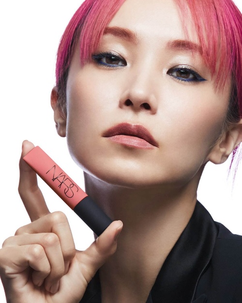 NARS21年秋“空気にキス”されるような軽やかマットリップに新色、上品ローズや鮮烈レッドコピー NARS21年秋“空気にキス”されるような軽やかマットリップに新色、上品ローズや鮮烈レッドコピー