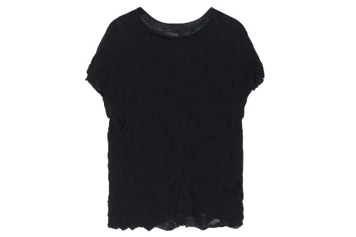 ヨウジヤマモト×日本橋三越本店、包装紙「華ひらく」モチーフの“漆黒”ニット