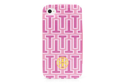 トリー バーチが乳がん撲滅のチャリティブレスレット＆iPhoneケースを限定発売