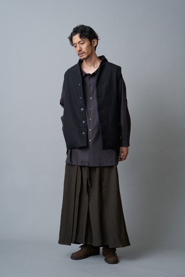 トローヴの浴衣ライン「和ROBE」からウール地の羽織袴や中綿入りどてら型ブルゾンコピー トローヴの浴衣ライン「和ROBE」からウール地の羽織袴や中綿入りどてら型ブルゾンコピー