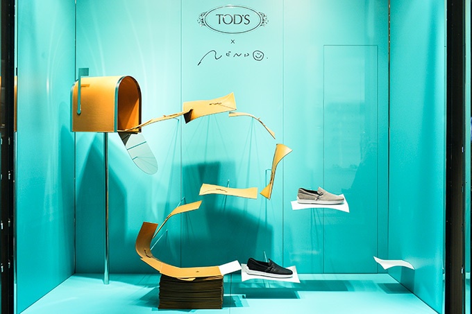 トッズ×nendo、“封筒”をモチーフにしたデッキシューズ発売コピー