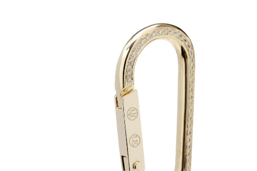 ユニフォーム エクスペリメント、18Kゴールド×ダイヤモンドのジュエリーカラビナ限定発売コピー