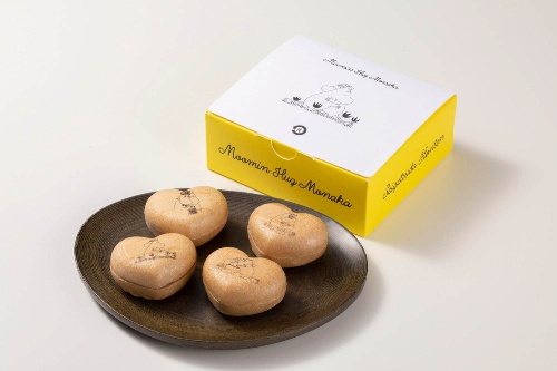 ムーミンが和菓子とコラボ、“ムーミン谷の森”を表現したとらやの羊羹&清月堂本店「ムーミンハグ最中」コピー ムーミンが和菓子とコラボ、“ムーミン谷の森”を表現したとらやの羊羹&清月堂本店「ムーミンハグ最中」コピー