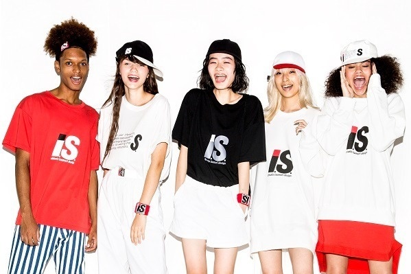 ツモリチサトの前身「I.S.」ラフォーレ原宿の限定ショップで復活、80年代風のTシャツやブルゾンなど