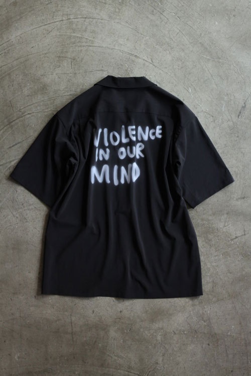 soeの新作Tシャツ＆シャツ、復刻したアートワークをスプレープリントコピー