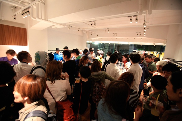 NIKEとSOPH.co.,ltd.がタッグ - 期間限定店舗「WRITE THE FUTURE」コピー