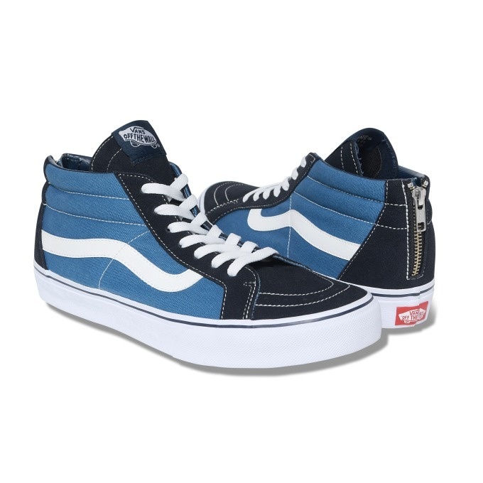 ソフネットとVANSがコラボ、ライトブルーのジップ付きスニーカー＆ロゴTシャツコピー