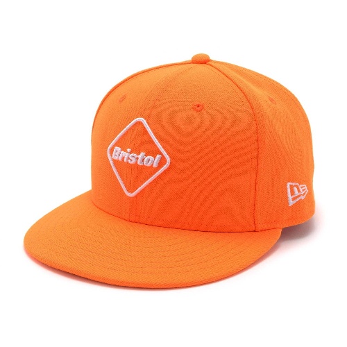 ソフネット×フルーツオブザルームのフーディーが全10色で、F.C.R.B.×ニューエラキャップもコピー ソフネット×フルーツオブザルームのフーディーが全10色で、F.C.R.B.×ニューエラキャップもコピー