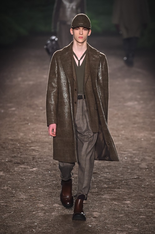 エルメネジルド ゼニア 2015年秋冬コレクション - 都会と自然のエコな連帯感コピー