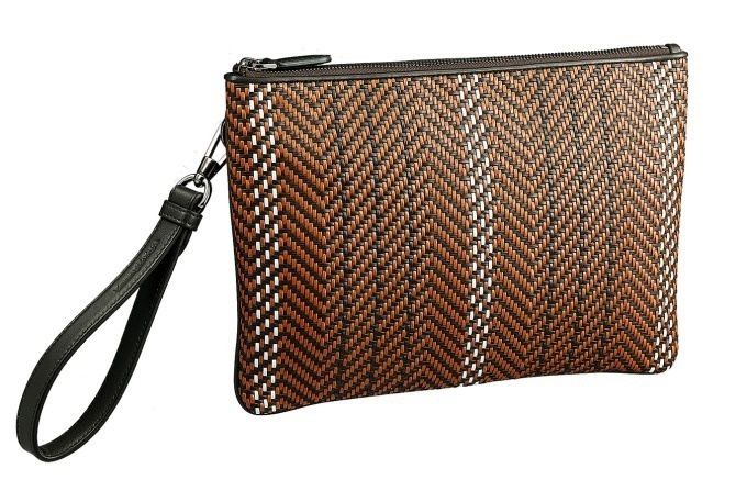 エルメネジルド ゼニアの限定レザーグッズ - カシミアのような柔らかさのレザートートやクラッチバッグコピー