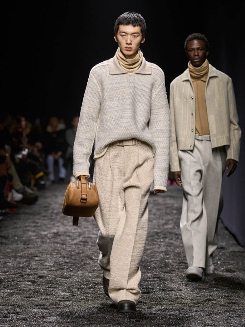 ゼニア 23-24年秋冬コレクション - カシミヤがもたらす柔らかな緻密さコピー ゼニア 23-24年秋冬コレクション - カシミヤがもたらす柔らかな緻密さコピー