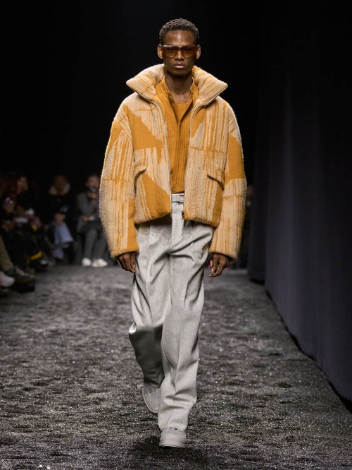 ゼニア 23-24年秋冬コレクション - カシミヤがもたらす柔らかな緻密さコピー ゼニア 23-24年秋冬コレクション - カシミヤがもたらす柔らかな緻密さコピー