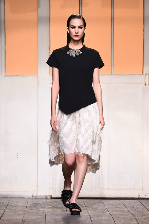 セドリック シャルリエ 2015年春夏コレクション - 切りっぱなしの美学と、彩りのモダニティコピー