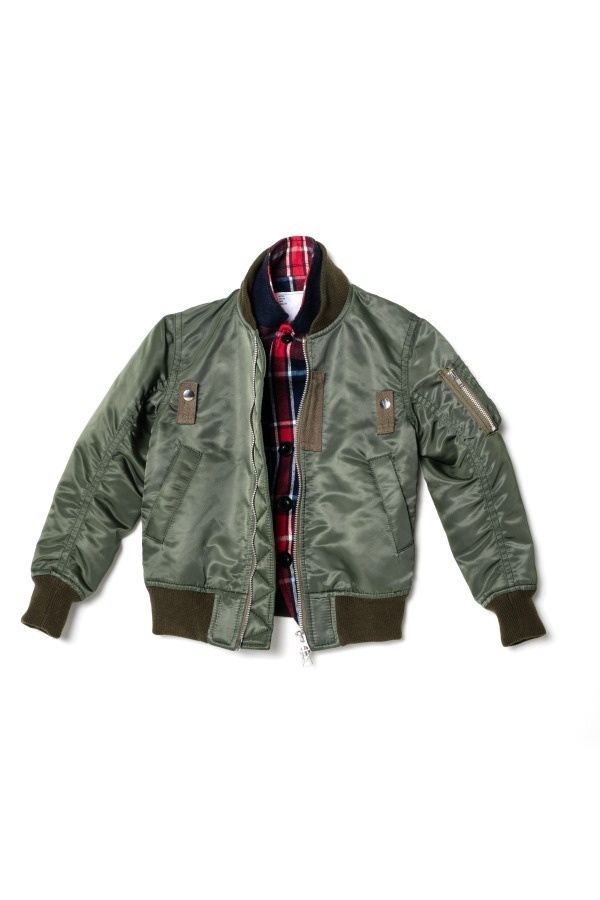sacai、ZUCCaやベアブリックとのコラボアイテム東京&大阪イベント「ジャルダン サカイ」で発売コピー sacai、ZUCCaやベアブリックとのコラボアイテム東京&大阪イベント「ジャルダン サカイ」で発売コピー
