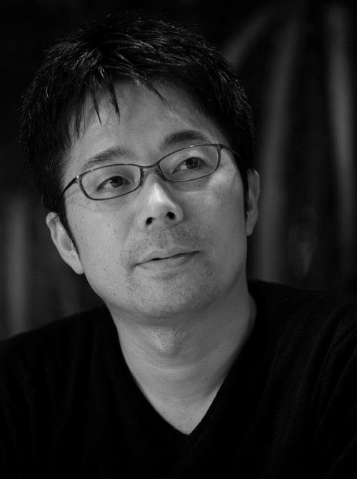 吉岡徳仁がデザインするスワロフスキーのスペシャルウオッチ「Lake of Shimmer」コピー