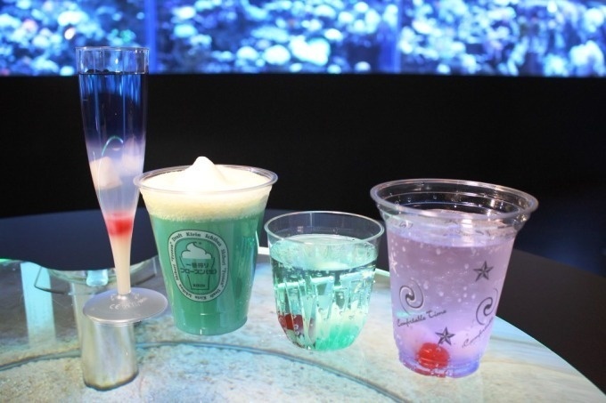 マクセル アクアパーク品川「スノウアクアリウム バイ ネイキッド」雪やオーロラが輝く海の冬景色コピー マクセル アクアパーク品川「スノウアクアリウム バイ ネイキッド」雪やオーロラが輝く海の冬景色コピー