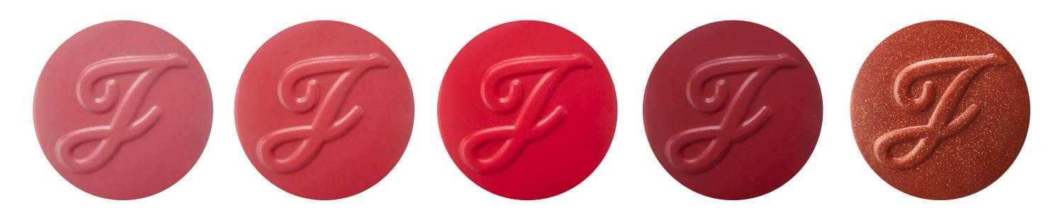 ジルスチュアート ビューティ“春の花々”イメージの春色リップスティック、みずみずしいツヤ唇にコピー ジルスチュアート ビューティ“春の花々”イメージの春色リップスティック、みずみずしいツヤ唇にコピー