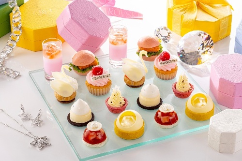 コンラッド東京×スワロフスキーのアフタヌーンティー、クリスタル＆ジュエリー着想のスイーツやセイボリー