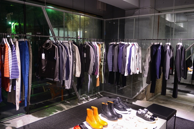 ステュディオスが渋谷・神南にメンズの新店舗オープン - Nハリ、ミハラなどセレクトコピー