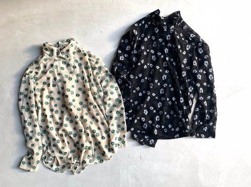 ウジョー“花柄刺繍”のブラウス&アシンメトリックスカートなど、ステュディオス ウィメンズ 丸の内店でコピー ウジョー“花柄刺繍”のブラウス&アシンメトリックスカートなど、ステュディオス ウィメンズ 丸の内店でコピー