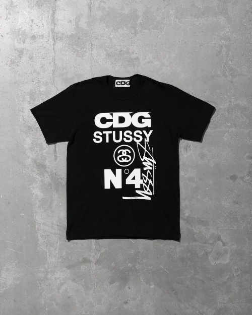 コム デ ギャルソンのCDG&ステューシー新作、ロゴ入り白黒Tシャツやコーチジャケットコピー コム デ ギャルソンのCDG&ステューシー新作、ロゴ入り白黒Tシャツやコーチジャケットコピー