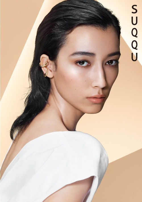 SUQQU“史上最高峰”のリクイド ファンデーションが22年春デビュー、パウダーレスな艶肌にコピー SUQQU“史上最高峰”のリクイド ファンデーションが22年春デビュー、パウダーレスな艶肌にコピー