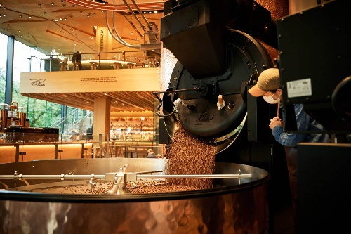 スタバ“コーヒー&ティー”の新ドリンク「シトラスハーモニー ラテ」ロースタリー 東京限定コピー スタバ“コーヒー&ティー”の新ドリンク「シトラスハーモニー ラテ」ロースタリー 東京限定コピー