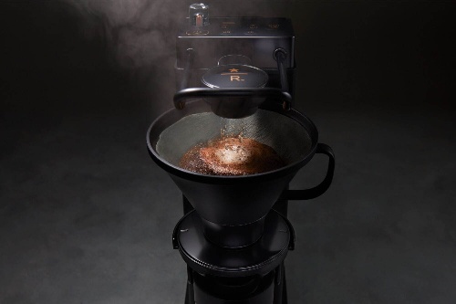 スターバックス リザーブ×バルミューダのコーヒーメーカー、特別な注湯方法で“店舗で楽しむ味”を実現コピー スターバックス リザーブ×バルミューダのコーヒーメーカー、特別な注湯方法で“店舗で楽しむ味”を実現コピー