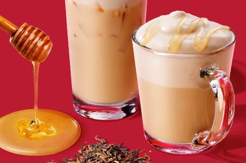 スタバの新作「ジョイフルメドレー ハニー ムース ティー ラテ」六本木ヒルズ メトロハット店限定で