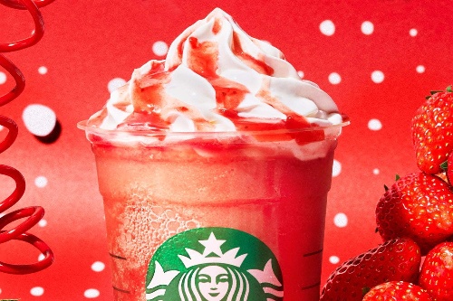 スターバックスに苺の新作フラペチーノ、発泡感で“シュワッと”or果肉感で“ゴロッと”2つの味が登場