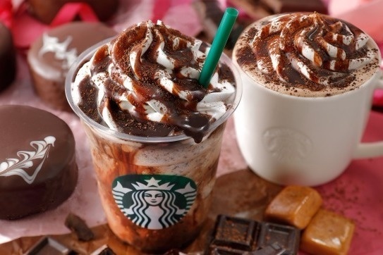 スターバックス「バレンタイン チョコホリック フラペチーノ」キャラメル＆コーヒー香るチョコフレーバー