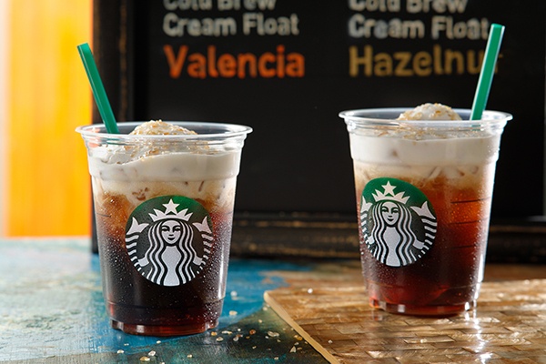 スタバの新作「コールドブリュー クリームフロート」水出しコーヒーにシロップを合わせた限定ドリンク