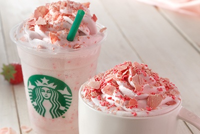 スターバックス、桜とストロベリーが香る「さくら チョコレート フラペチーノ＆ラテ」限定発売
