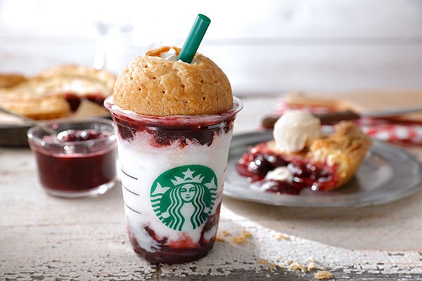 スターバックスよりパイドームのフラペチーノ「アメリカン チェリー パイ」