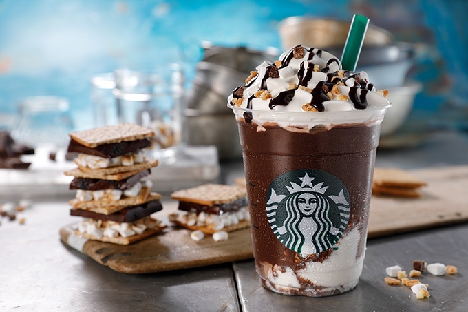 スタバの新作「スモア フラペチーノ -クリスピー マシュマロ-」濃厚チョコをさっぱり楽しむ1杯コピー